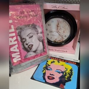 Marilyn Monroe clock, 50x60 fleece throw, and mousepad